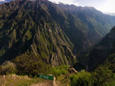 CRUZ DEL CONDOR